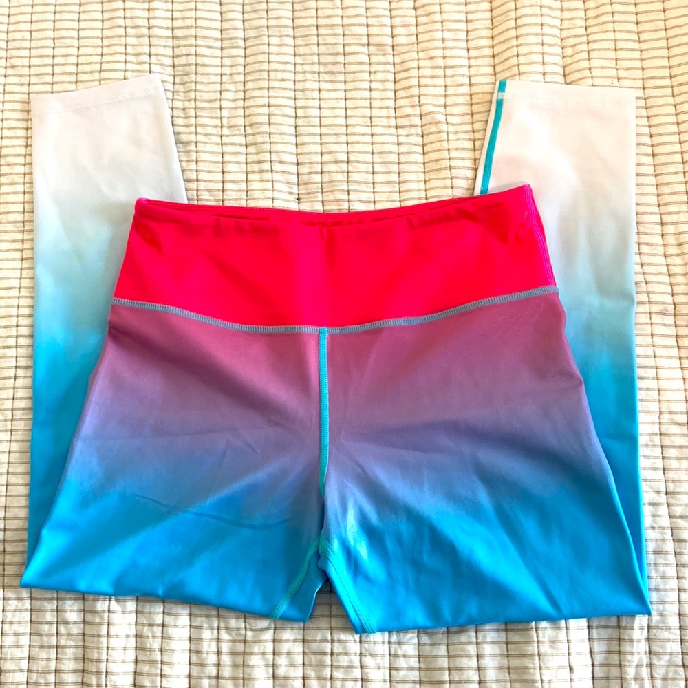 ZYIA Active Firecracker Bomb Light n Tight 8-10 NWOT